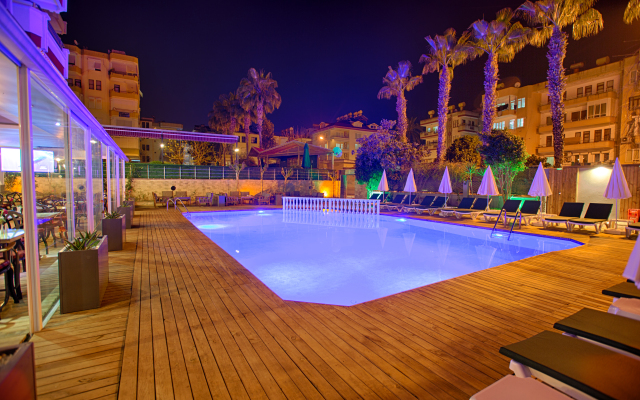 HMA Hotel & Suites
