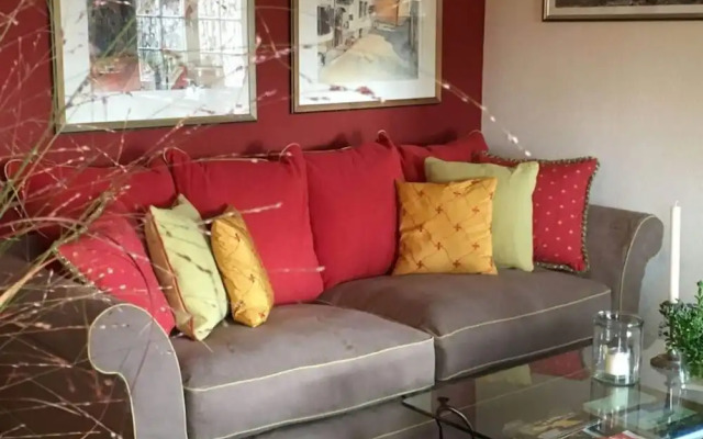 Holiday Apartment Garden Suite