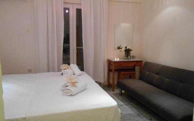 Kinira Beach Hotel