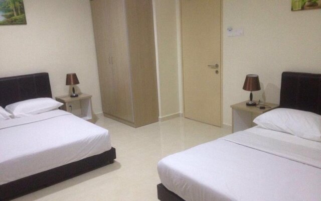 OYO 89831 Sri Sena Hotel