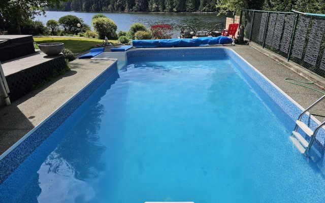 Luxury ocean dock pool villa
