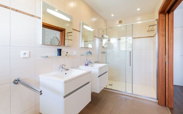 VANEAU splendide appartement d'une chambre dans le centre