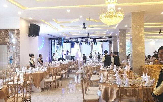 Tam Chau Luxury Hotel