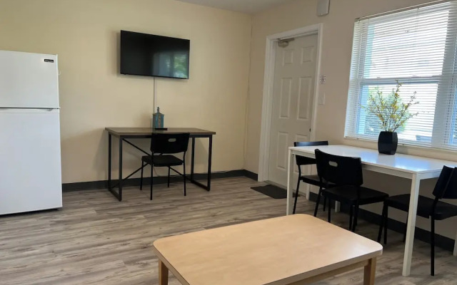 Beachside Resort Motel