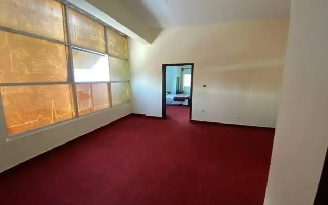 Lal Lodges Suite Apartment