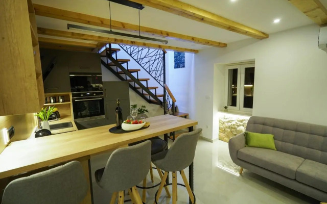 Apartment Ispod ure