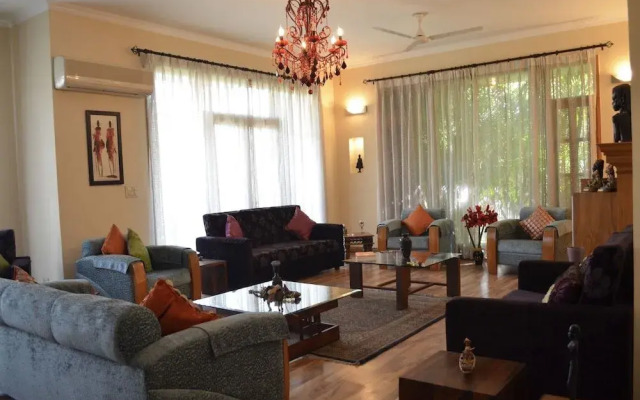 Malik's Villa Menage