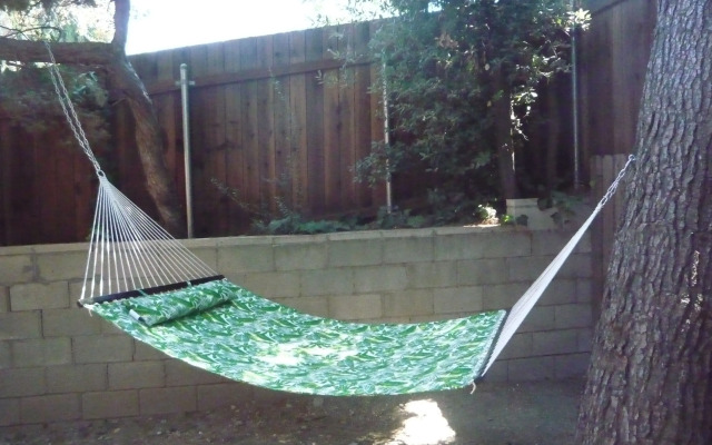 Woodland Hills Calabasas Guesthouses