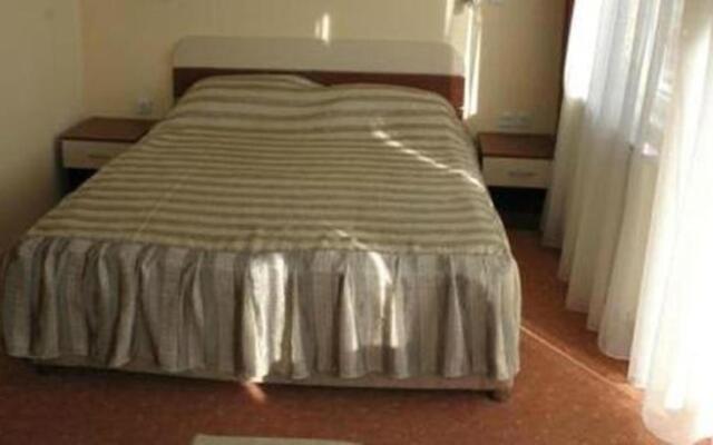 Hotel Istatov