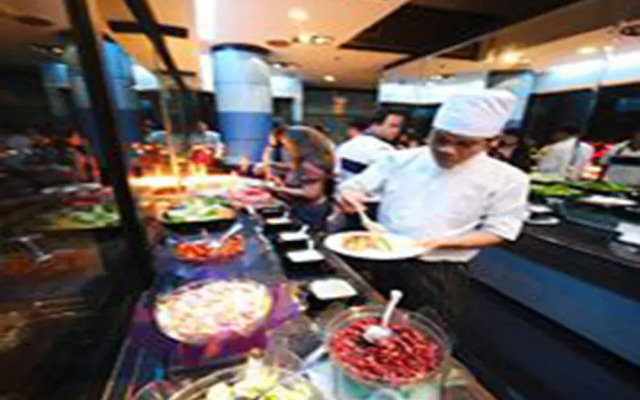 Baiyoke Suite Hostel