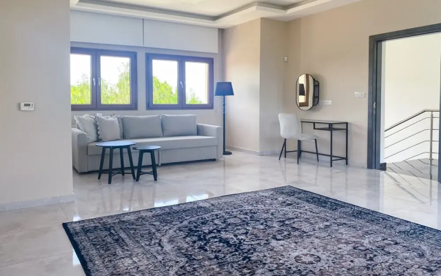 Phaedrus Living Luxury Villa Kathikas