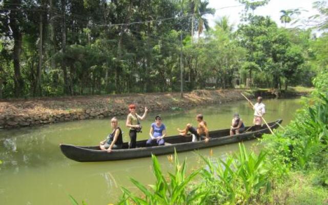 GK`s Riverview Homestay