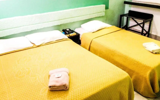 Hotel Moreno