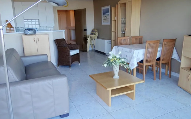 Studio in Nieuwpoort With Stunning Sea View