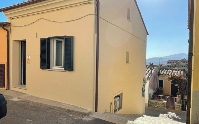 Casina di Nonna Meca by Solturelba