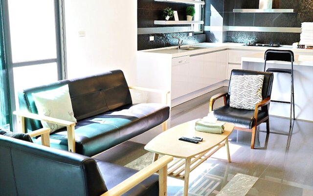 SUN-LIGHT-B&B