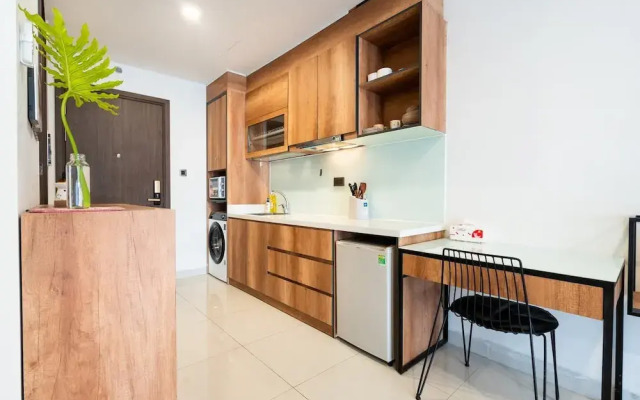 Urban Zen Saigon - Royal Apartment D4