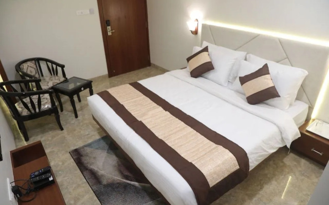 Hotel Aditya Residency