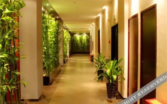 Xinhaiwan Holiday Hotel