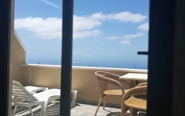 Emblema Suites - Adults Only