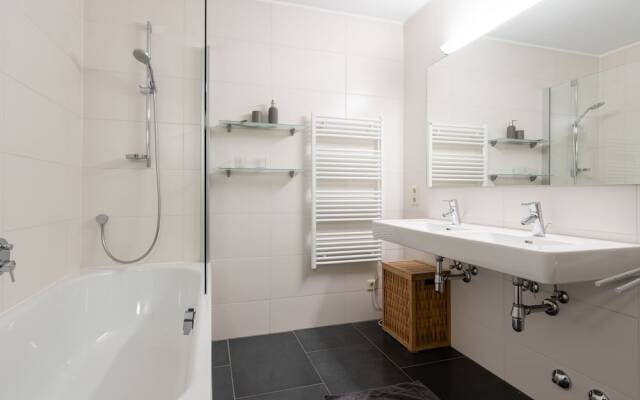 Luxurious Apartment in Furth With Pool