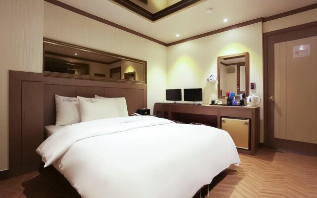 Seongnam Wol Hotel