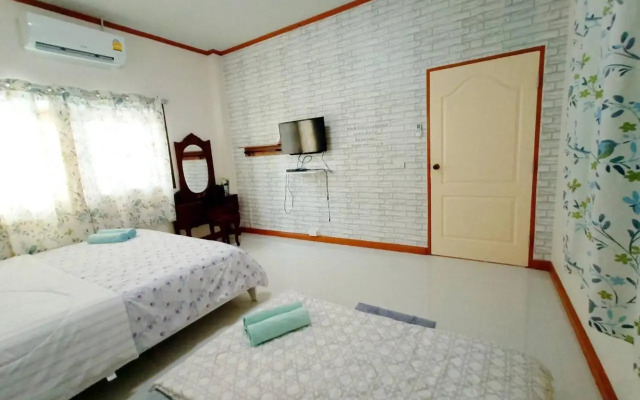 Sweet Floresta Pool Villa