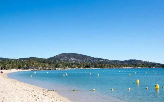 Charmant Studio 2/4 Pers Ã€ Port Grimaud