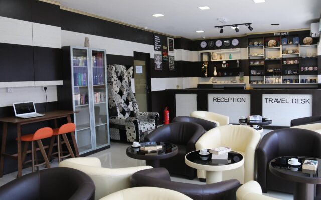 OYO 90143 Niche Valley Hotel