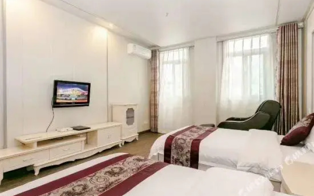 Tianhao Business Hotel