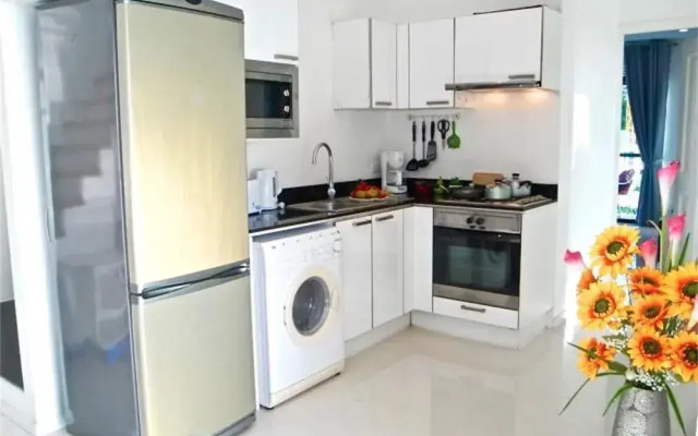 Kamala Regent 3 bedrooms apartment with rooftop pool