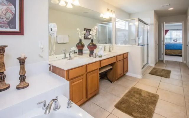 Windsor Hills 2548