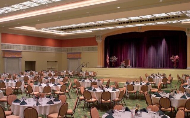 DiamondJacks Casino and Resort