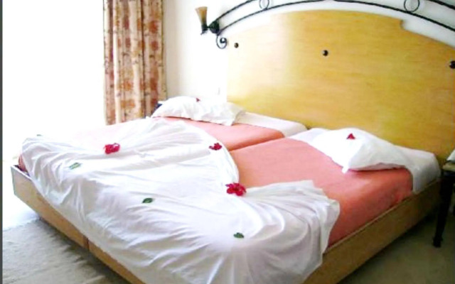 Hotel Yasmine Beach