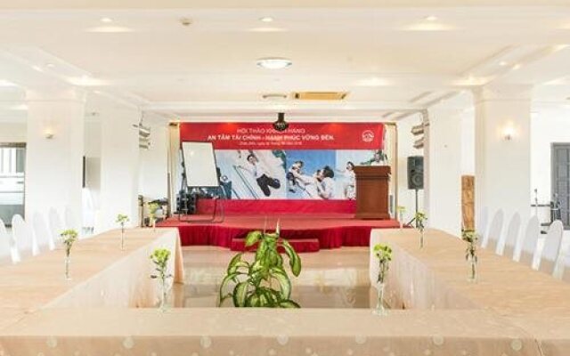 Chau Pho Hotel