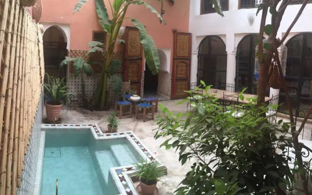 Riad Ineslisa