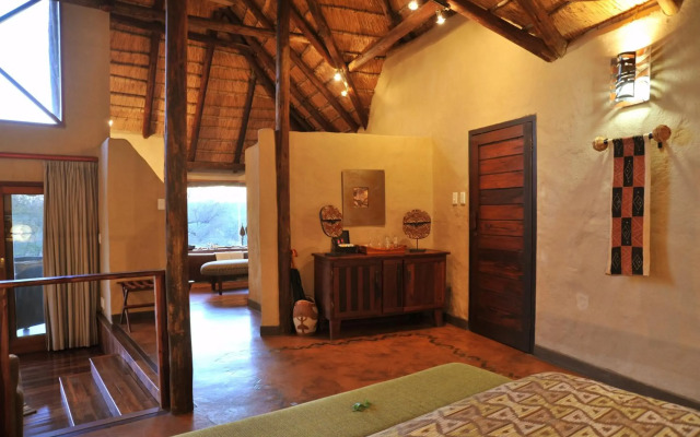 Lukimbi Safari Lodge