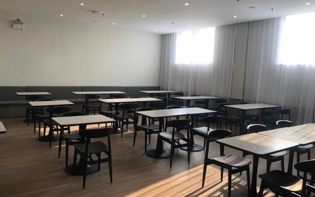 Hanting Hotel Dezhou Yucheng Administrative Street