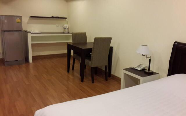 Nanatai Suites