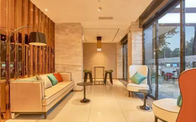 City Comfort Inn Hotel (Liuzhou Wuling Liutai Road)