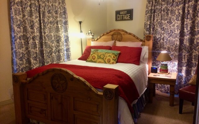 The Old Liberty Schoolhouse B&B