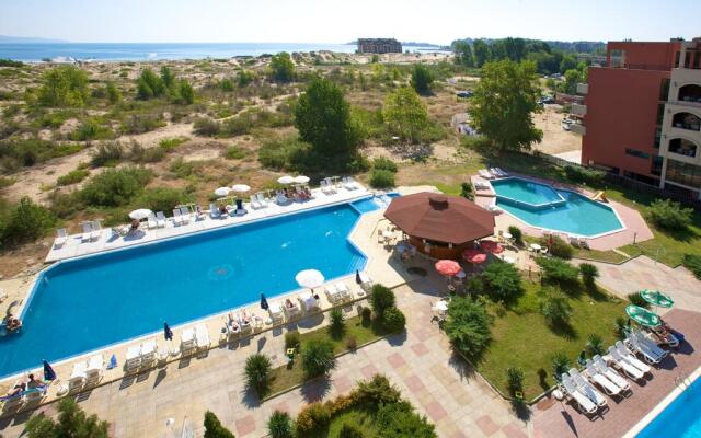 Hotel Amfibia Beach