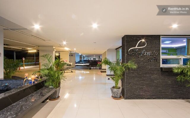 Infinity Suite