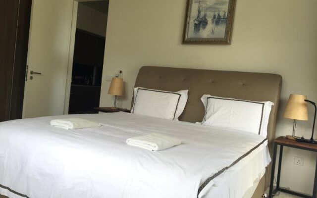 By The Sea-Panoramic Seaview Luxury Suite