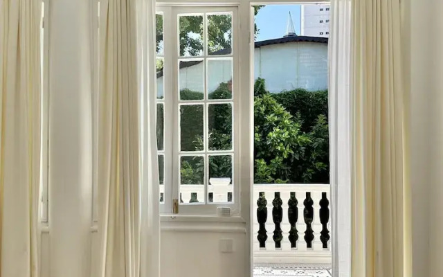 Shanghai Hills& Art Suite 16