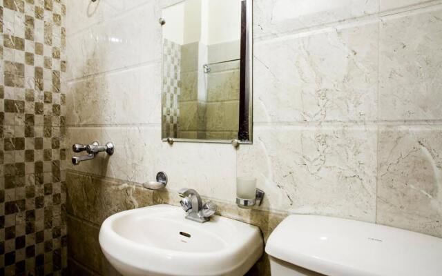 Hotel Tamanna - 50 Meter from Golden Temple