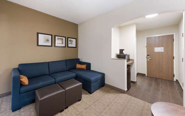 Comfort Suites Monroe