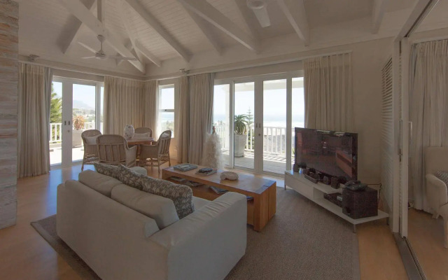 Sea Five Boutique Hotel