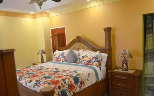 Immaculate 2-bed House in Greater Portmore