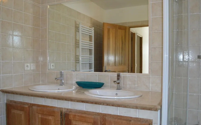 Magnificent Holiday Home With Pool